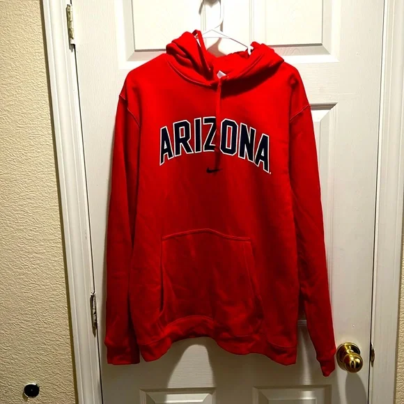 Nike men’s extra large University Of Arizona red hooded sweatshirt - Picture 1 of 3